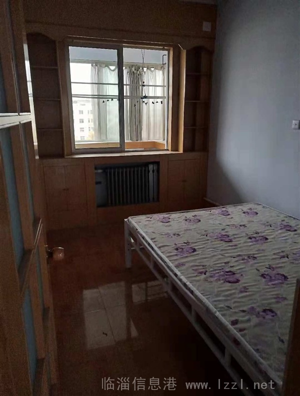 桑家坡六楼三室一厅出租拎包入住1000/月