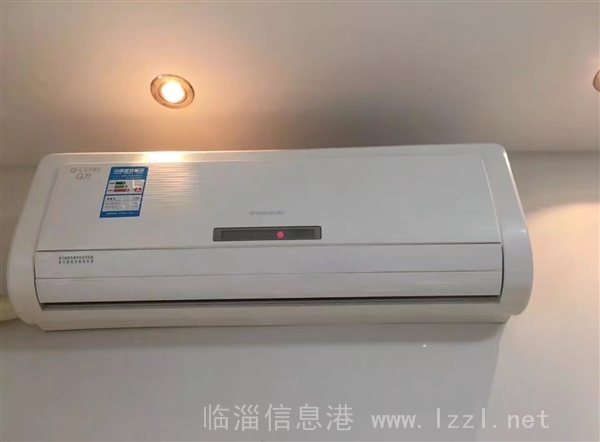 恒生国际一楼出租90平/拎包即可入住，带所有家电家具/年租/最低1600每月