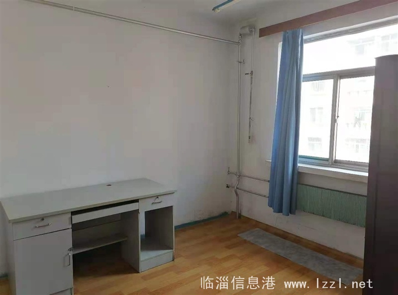 桓公路玉龙商场院内楼房出租