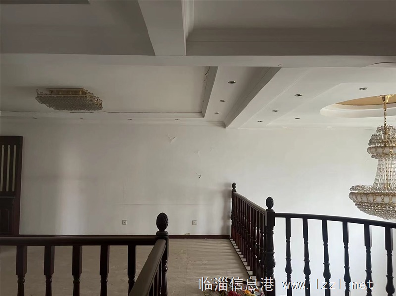 超级豪宅278平送130阁楼加100室外露台