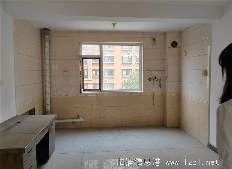 临淄大杨新村住房出售