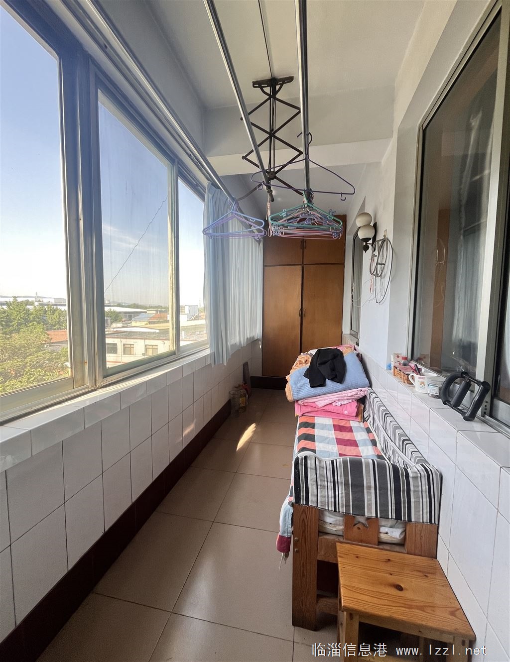 王寨、边河等周边买房人看过来，迎宾小区110㎡三室双学区39.8万