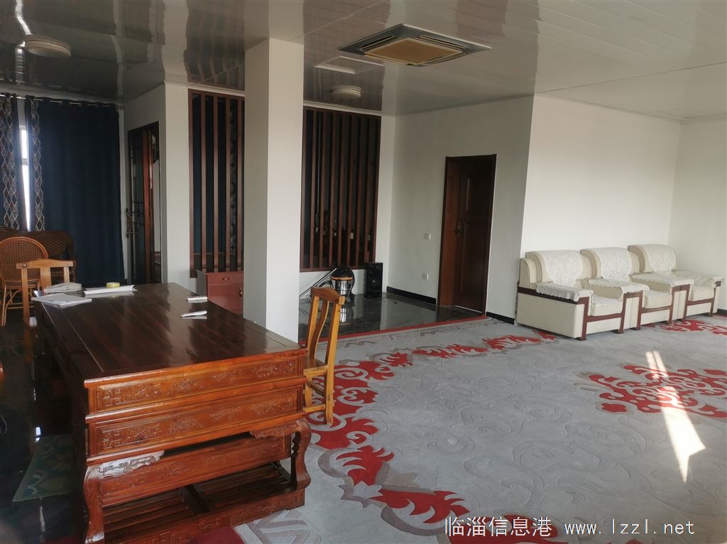 位于北外环有临街综合办公楼对外出租