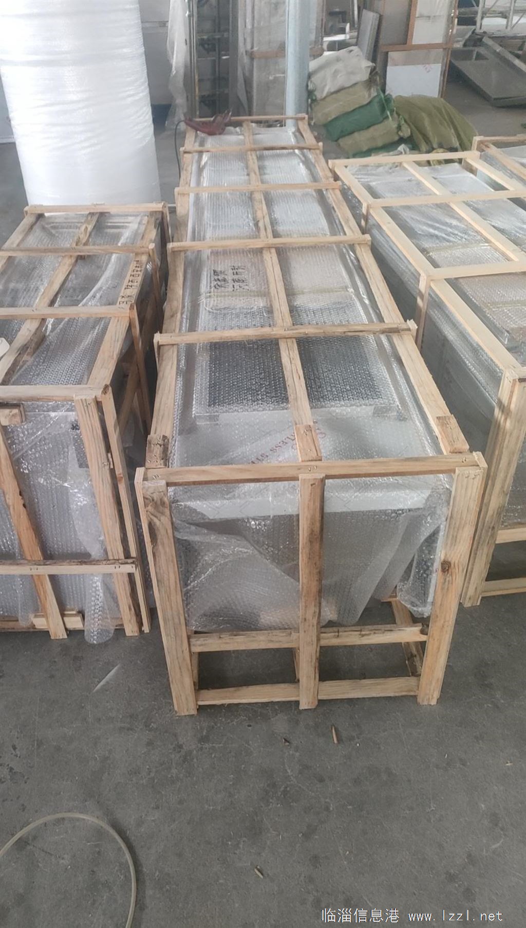 招聘折弯工包装工